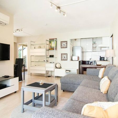 Elegant Apt W/2 Terraces/Mins To Beach & Shops Антиб Екстериор снимка