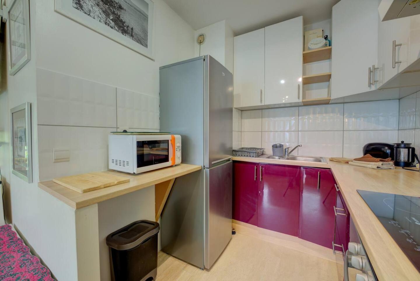 Elegant Apt W/2 Terraces/Mins To Beach & Shops Антиб Екстериор снимка